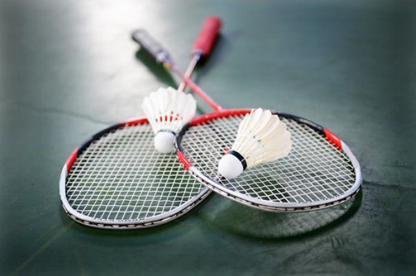 BADMINTON