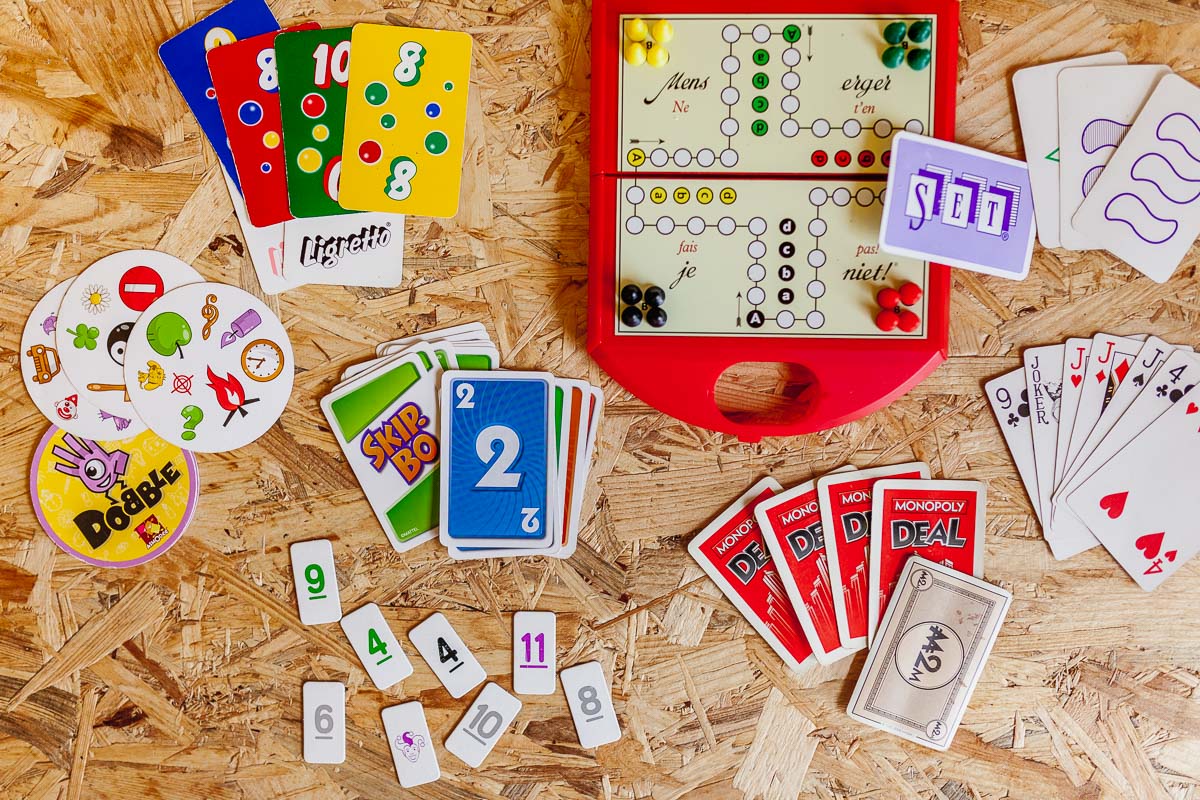 CARD GAMES